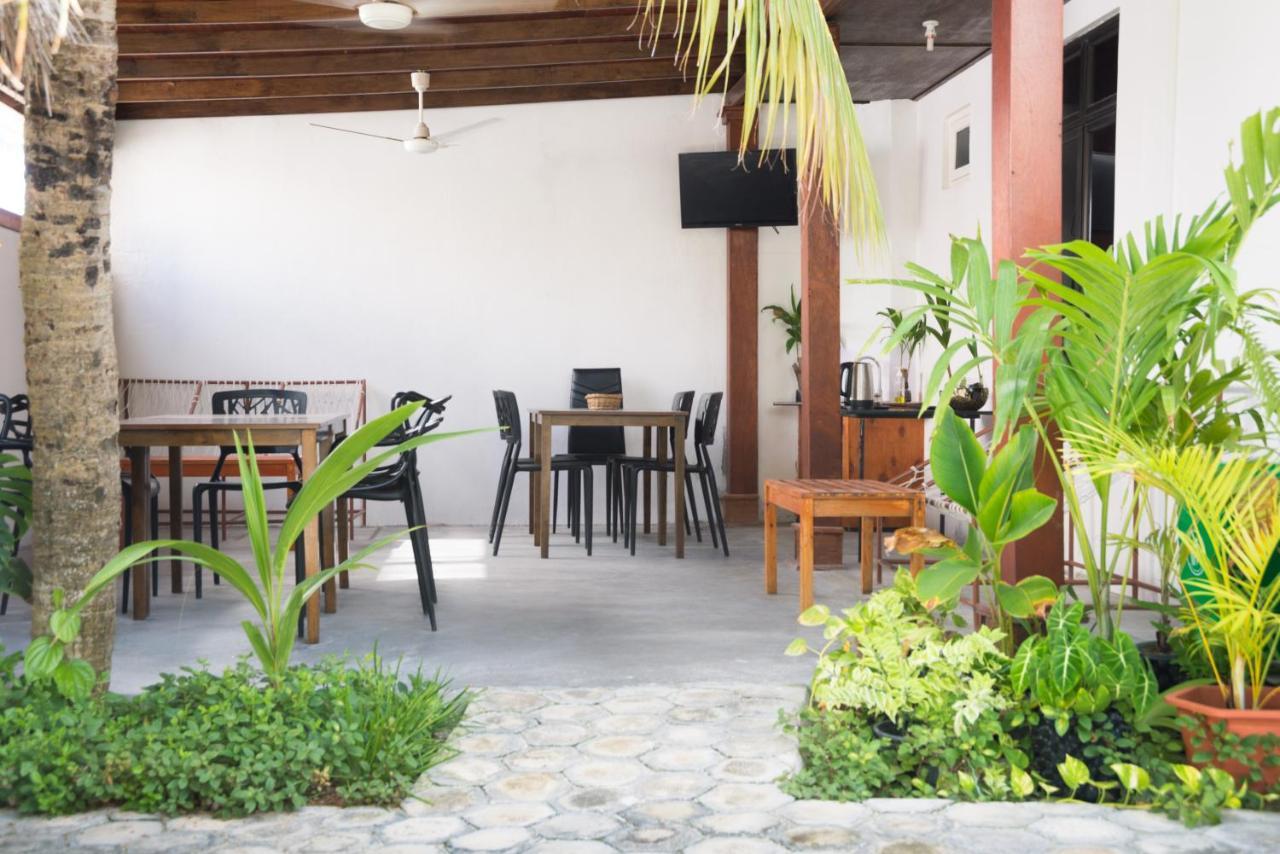 Palm Gate Maldives Hotel Thulusdhoo Exterior foto