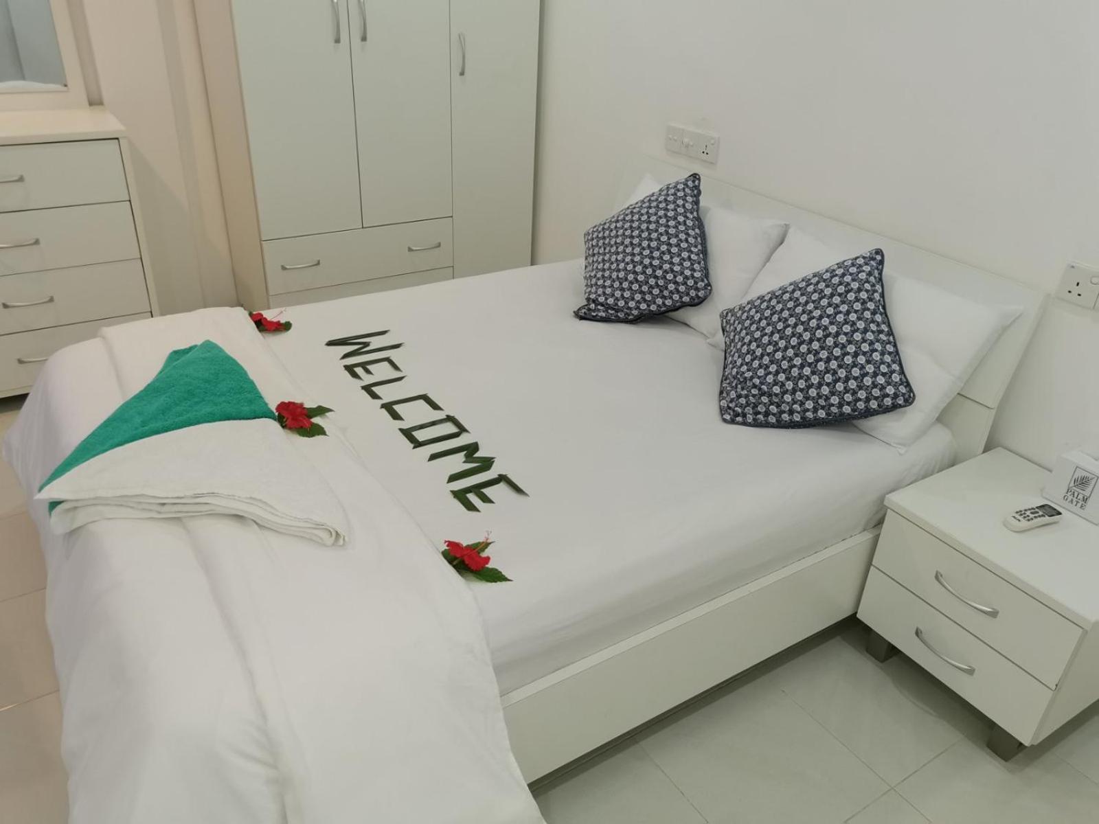 Palm Gate Maldives Hotel Thulusdhoo Exterior foto